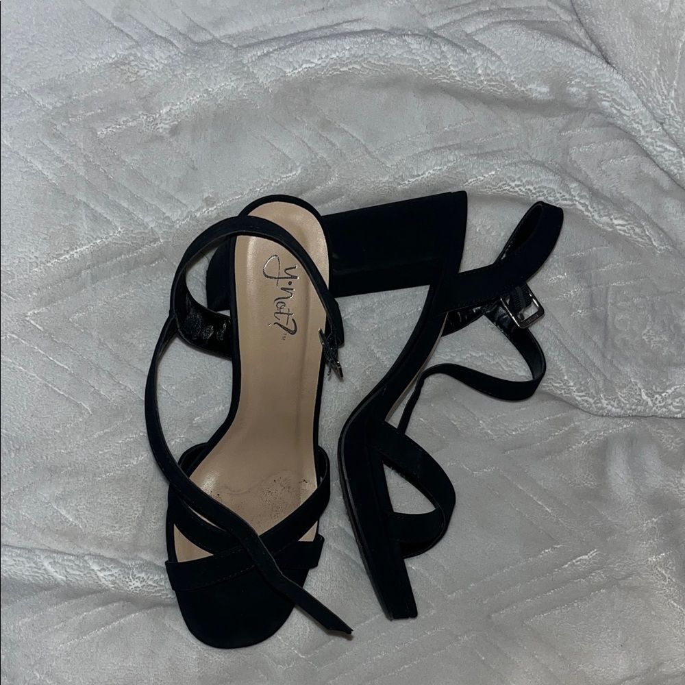 YINER Elegant Black Strappy Heels